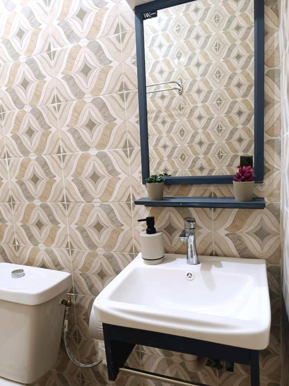 شقة La Maison Bleue - 2 Pieces Haut Standing أبيدجان المظهر الخارجي الصورة